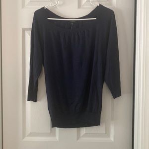Ann Taylor navy lightweight 3/4 sleeve sweater. Sz Small. NWT.